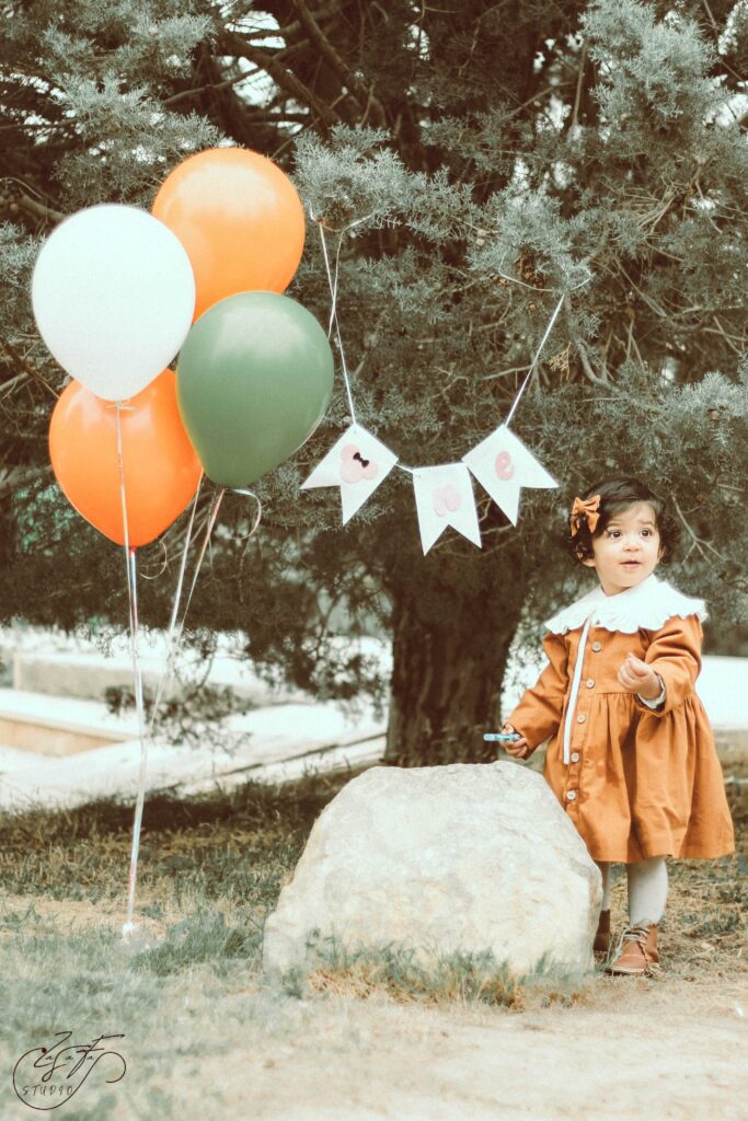 عکاسی تولد کودک در طبیعت